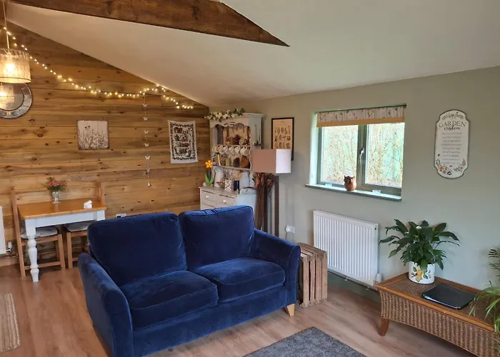 The Potting Shed And The Garden Shed Self Catering