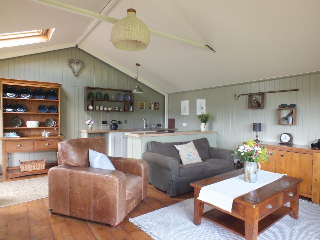 Holiday home The Potting Shed And The Garden Shed Self Catering *